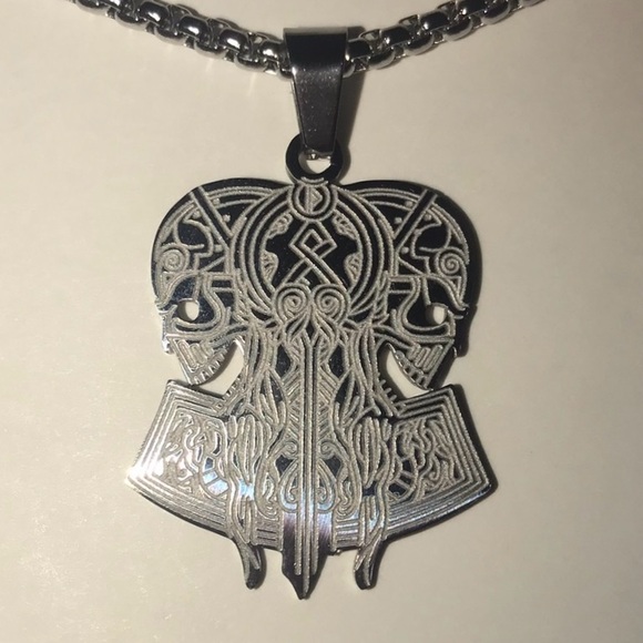 “Opposing Tribal Skulls” Native American Aztec Celtic Nordic Conjoined Necklace - Picture 4 of 13